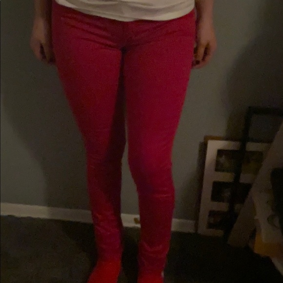 Never worn red jeans - Picture 2 of 4